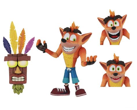 Crash Bandicoot with Aku aku Mask Deluxe Figure Available Now via NECA ...