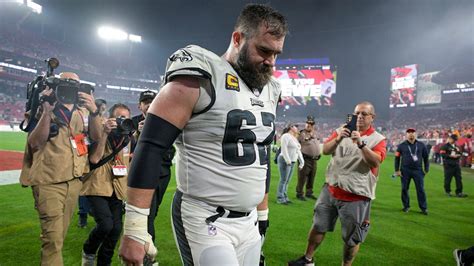 Eagles' Jason Kelce intends to retire after 13 NFL seasons