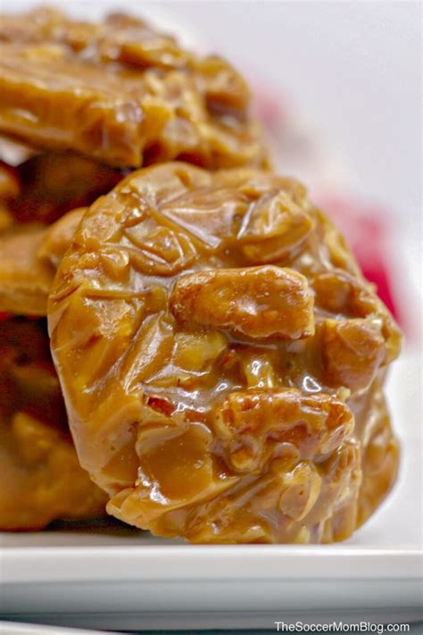 Easy Pecan Praline Recipe - The Soccer Mom Blog