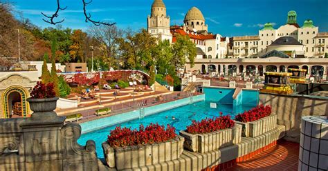 Gellért Baths tickets in Budapest | musement