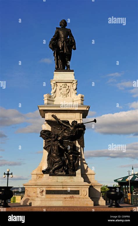 Samuel De Champlain Statue