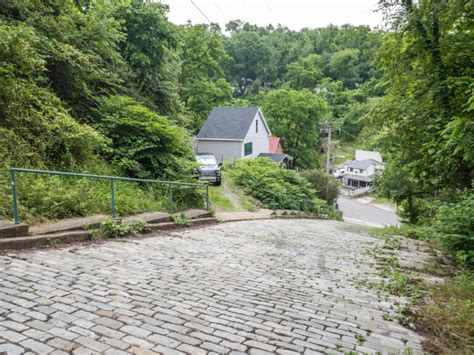 Canton Avenue in Pittsburgh: The Steepest Street in the United States ...