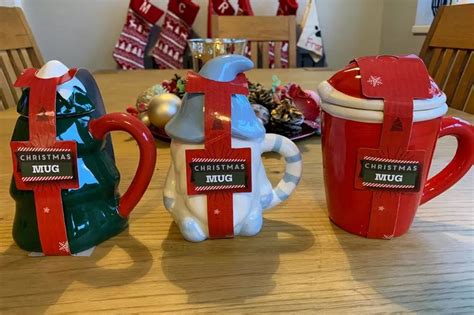 The £2 Poundland Christmas mugs that shoppers say they 'need ...