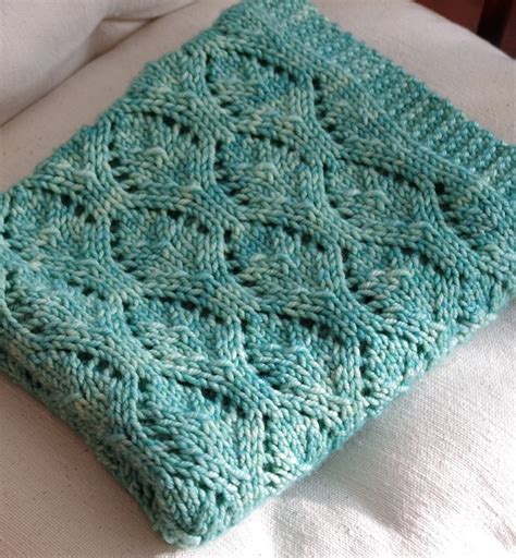 11 Beautiful Lacy Baby Blanket Knitting Patterns | atelier-yuwa.ciao.jp