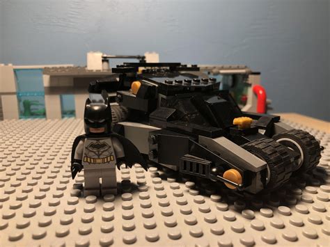 This is my Lego Batman Tumbler MOC, made it a little bit ago for a stop ...