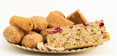 Lohri 2024: 6 Traditional Foods of Lohri - Club Mahindra