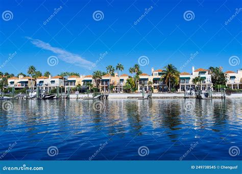 Waterfront house editorial image. Image of night, blue - 249738545