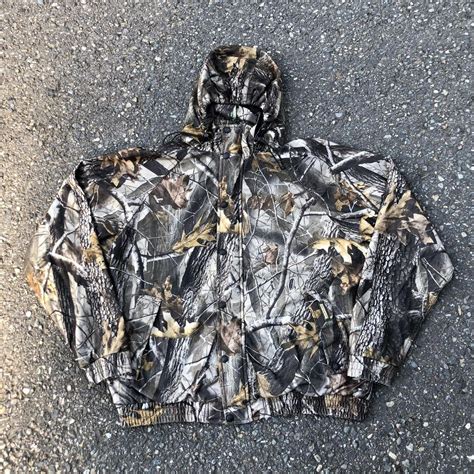 Realtree Camo Hunting Jacket Perfect Condition,... - Depop