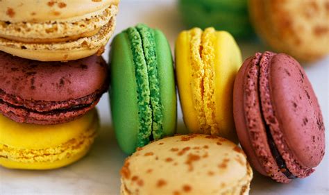 How to Make Macarons Recipe: Easy French Macarons Guide