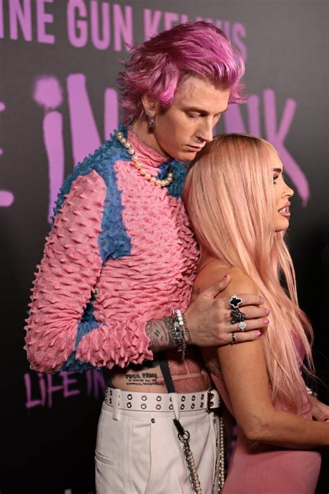 Megan Fox Has Bubblegum Pink Hair to Match Machine Gun Kelly