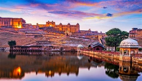 Most Famous Historical Forts in Rajasthan - A Blend of History & Culture