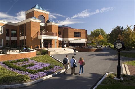 Elizabethtown College Brossman Commons - Derck & Edson