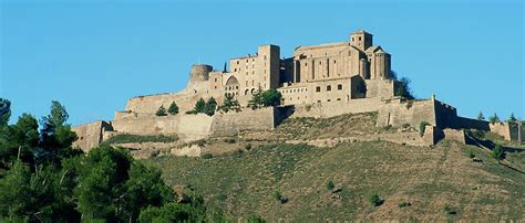 JM Vacations » Parador de Cardona