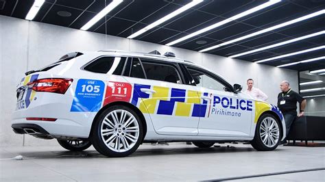 Up close and personal with the new Skoda NZ Police car - NZ Autocar