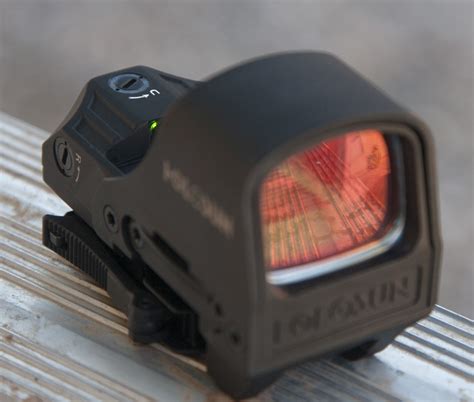 7 Best Shotgun Sights [Red Dot & Holographic Sights]