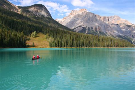 The Most Beautiful National Parks in Western Canada