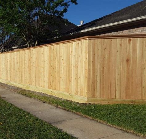 Houston Wood Fence Installation & Repair Services