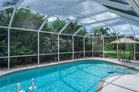 Florida Pool By The Neighbors – Telegraph