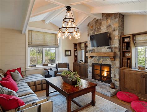 22 Beautiful Living Rooms With Fireplaces