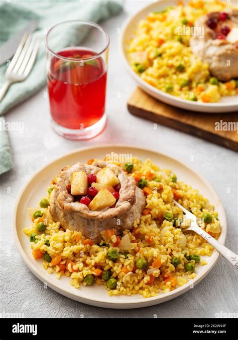 Curry rice with vegetables and pork Stock Photo - Alamy