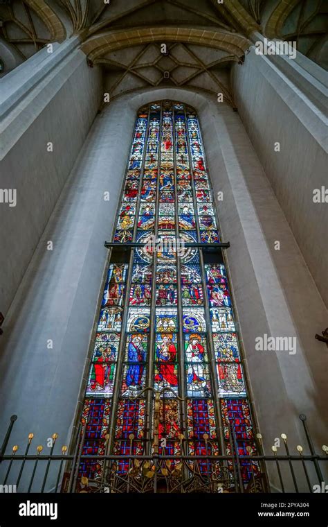 Interior of the Frauenkirche in Munich Stock Photo - Alamy