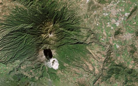 Colima Volcano in Mexico - Earth.com - Earth.com Image Gallery