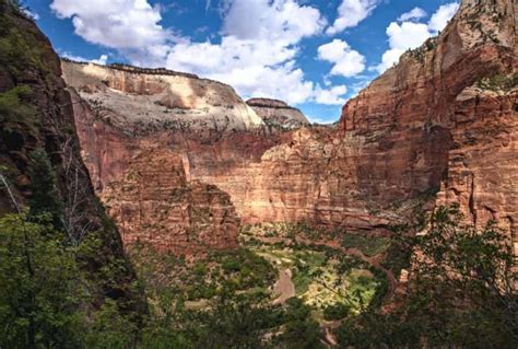 13 Best Stops on Scenic Drive in Zion National Park (Useful Maps ...