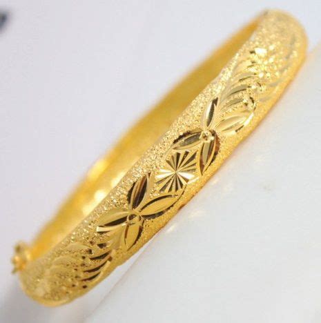 Gold Bangles In 10 Grams – sanideas.com