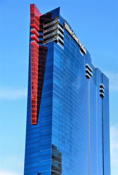 Elara Hilton Grand Vacations Building in Las Vegas, Nevada - Encircle ...