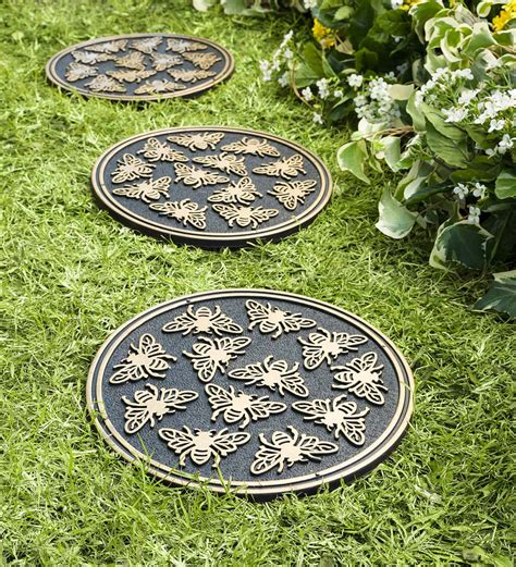 Recycled Rubber Garden Pathway Round Stepping Stones, Set of 3 ...