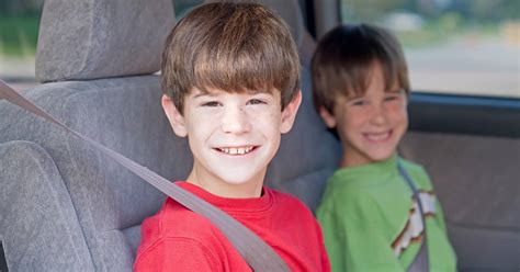 How to Know When Your Child Is Ready to Wear a Seat Belt