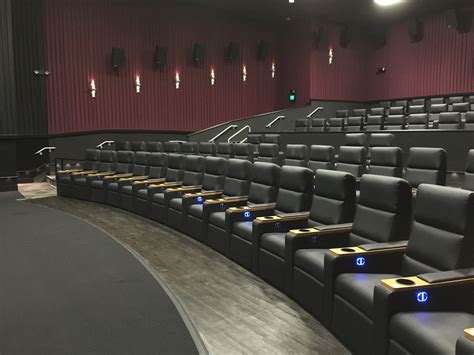 Regal Cinemas Evergreen Parkway Stadium 13 - Robinson Construction Co.