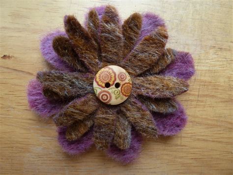 woollycrafts: Needle Felted Flowers