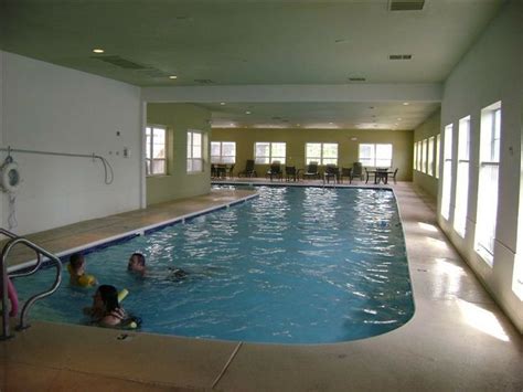 Branson Vacation Rental - Indoor Pool, Wifi, Mini Golf - $65/night