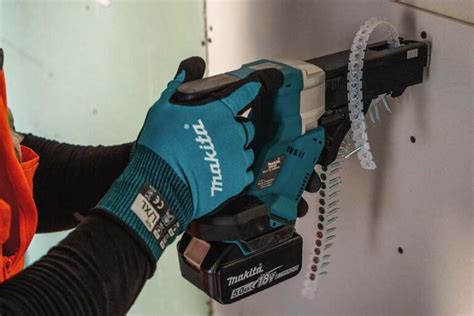 Makita Screw Gun Reviews: Corded and Cordless Drywall Screwdrivers