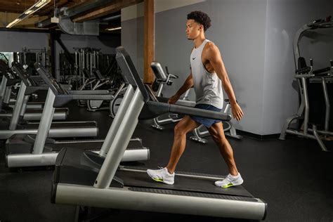 3 Treadmill Workouts That Can Boost Your Fitness. Nike JP