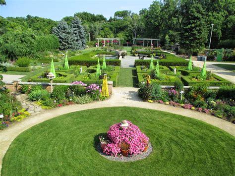 French Formal Rose Garden - Rotary Botanical Gardens