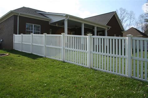 Modern Picket Fence Styles - Bryant Fence