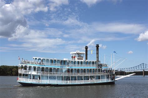 Mississippi River Cruises