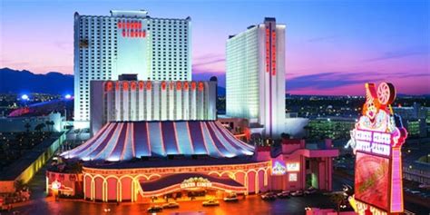 Circus Circus Hotel, Casino, and Theme Park Hotel Las Vegas - Deals ...