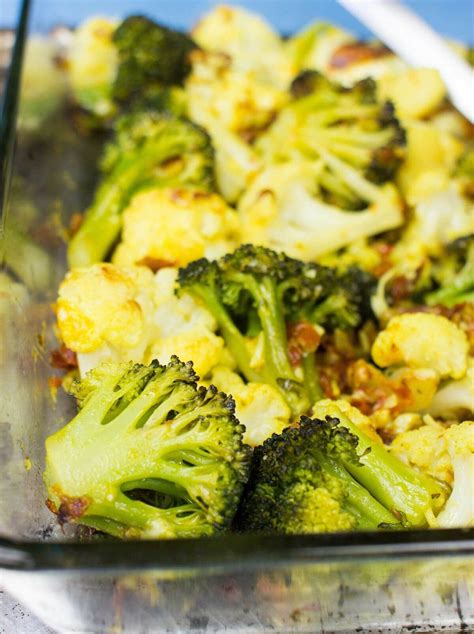 Garlicky Oven-Roasted Broccoli and Cauliflower Recipe