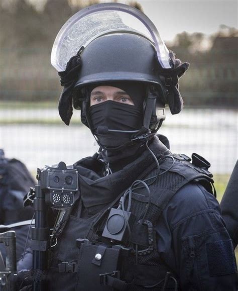 Who Are the GIGN French Special Forces? - Soapboxie