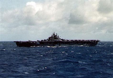 USS Lexington (CV-16) - World War II Aircraft Carrier