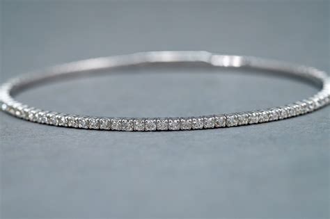 14K White Gold Diamond Flexible Bangle Bracelet - Fuenfer Jewelers