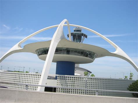 LAX Theme Building (Los Angeles, 1961) | Structurae