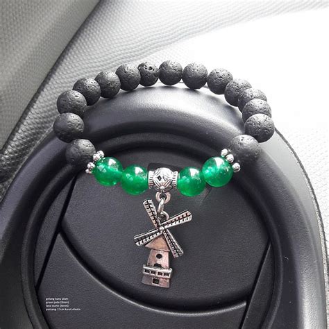 Gelang batu alam lava stone kombinasi green jade