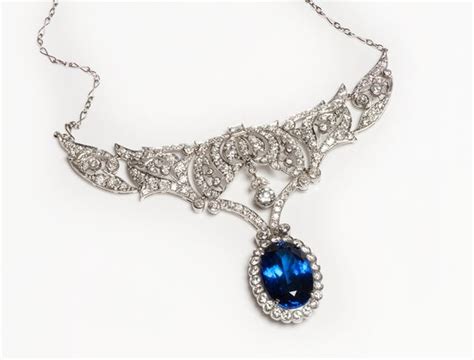 Vintage Tanzanite Diamond and Platinum Necklace : r/JewelryFan