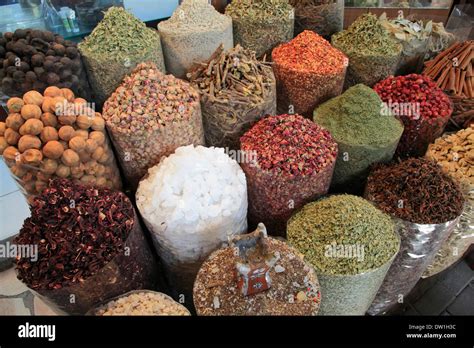 United Arab Emirates, Dubai, Deira, Spice Souq, spices Stock Photo - Alamy