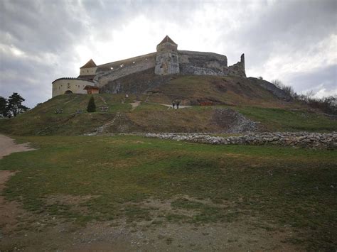 Rasnov fortress Romania (OC) : r/pics