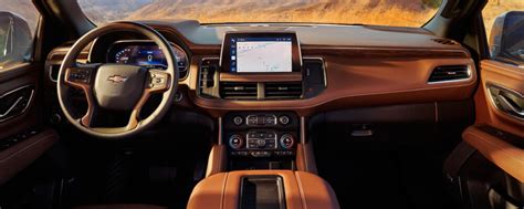 2022 Chevy Suburban Interior | Northside Chevrolet